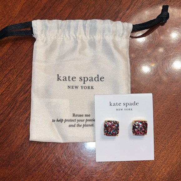RESERVED FOR BUNDLE! 🥳HOST PICK!🥳 kate spade MSRP Small Square Stud Earrings - Picture 6 of 9